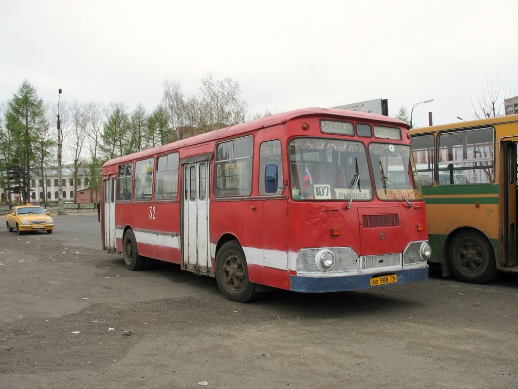 Рыбинский автобус. Рыбинск автобус ЛИАЗ 677. ЛИАЗ 677 ВМЗ Рыбинск. ЛИАЗ Рыбинск. Автобус ЛИАЗ Рыбинск.
